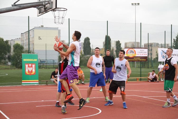 Zagrali w streetballa pod patronatem prezydenta
