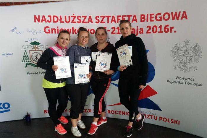 966 km - sztafeta biegowa w Gniewkowie