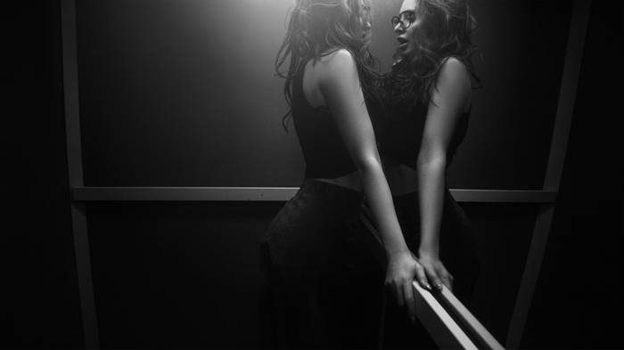 Jakie dodatkowe usługi świadczą escort girl?