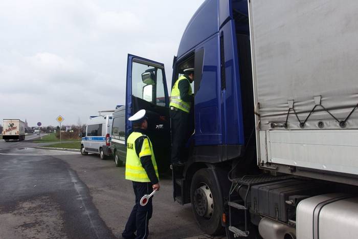 Policja oraz Inspekcja Transportu Drogowego, wspólne działania na drogach 