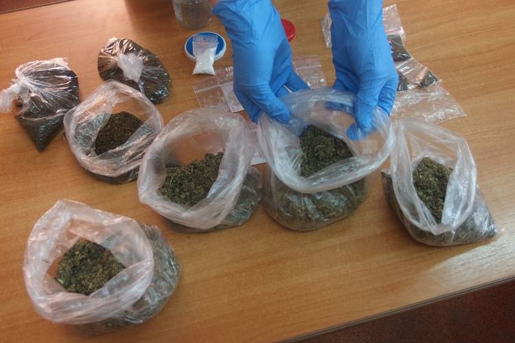 Pół kilograma narkotyków ukrył w mieszkaniu ojca 