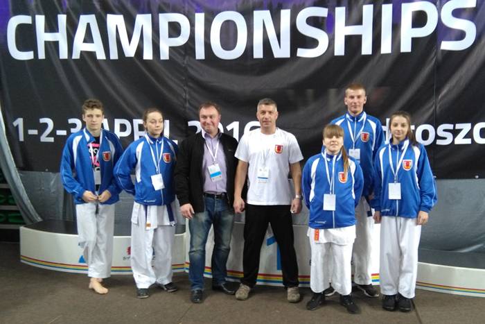 Karatecy ponownie wrócili z medalami