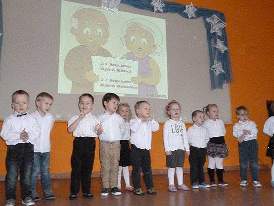 Dzień Babci i Dziadka w SP 9
