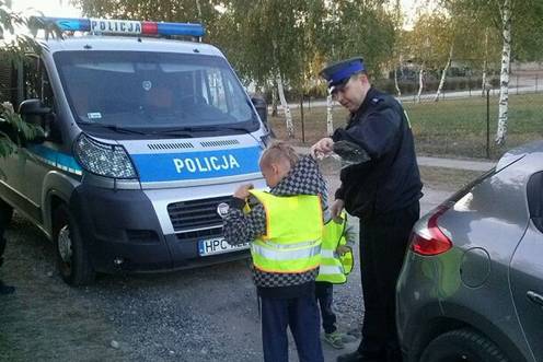 Policjanci edukowali pieszych 