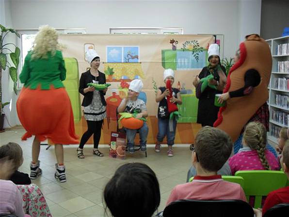 Ekologiczny teatr w bibliotece