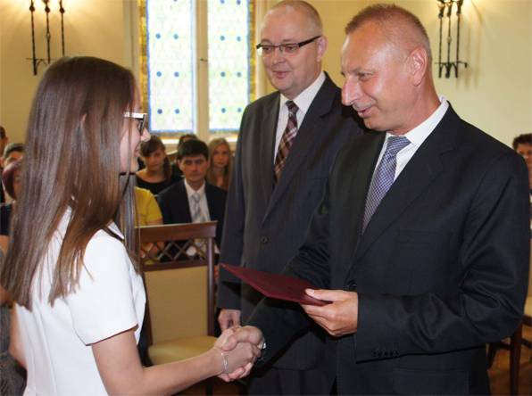 Zdolni uczniowie i ich opiekunowie gościli w ratuzu