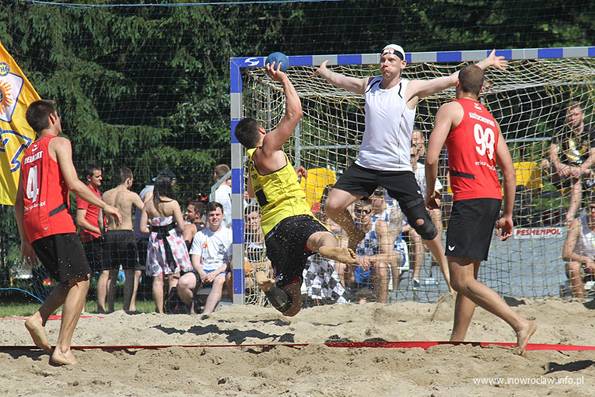 Młodzieżowy turniej piłki ręcznej plażowej  