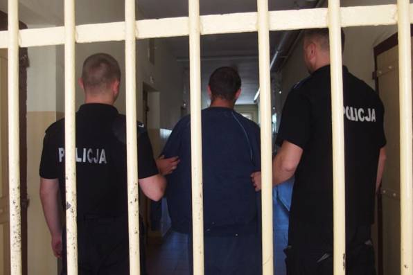 Areszt dla podejrzanego o zabójstwo 