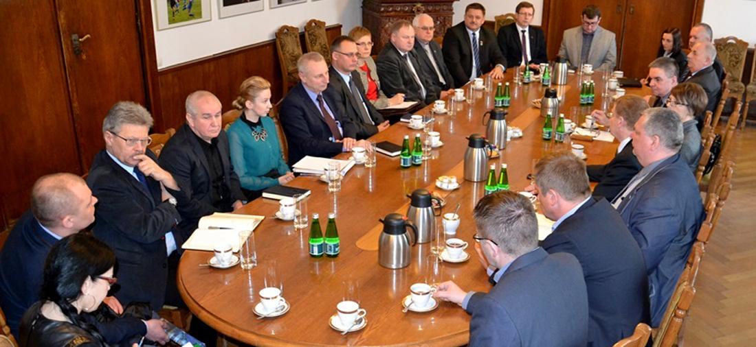 Spotkali się w ratuszu w sprawie obwodnicy miasta