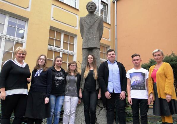 Siedmioro uczniów „Kaspra” w II etapie OLiJP