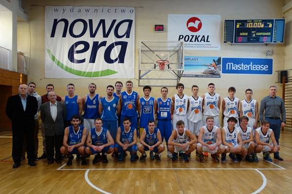 Kasprowicz - Absolwenci lepsi od uczniów