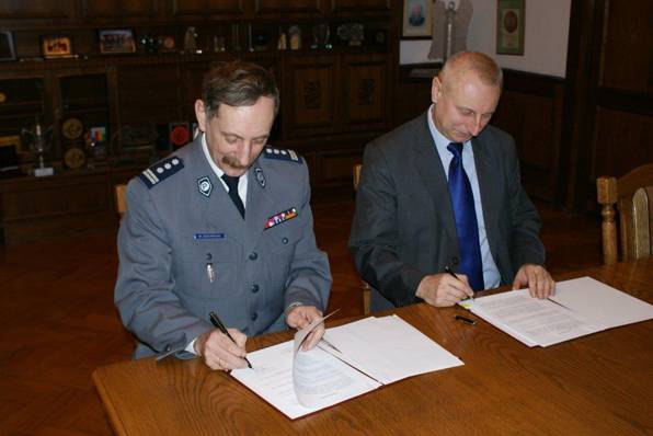 Dziesięć lat owocnej współpracy Miasta z Policją