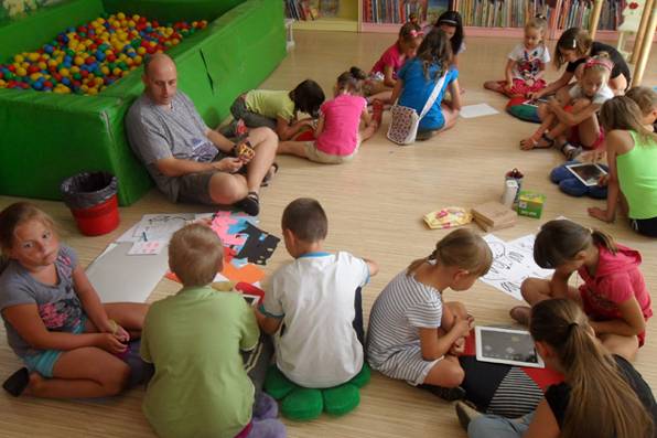 Orzechowy łasuch ożył na ekranie