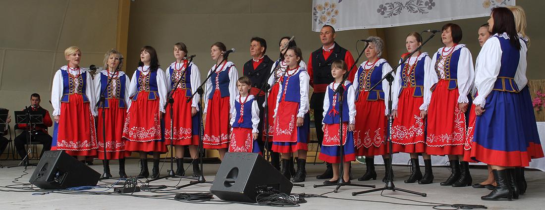 Zespoły Ludowe śpiewały w Parku Solankowym