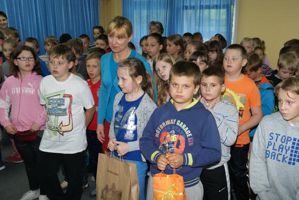 Dostali upominki za wykonanie „Poloneza”