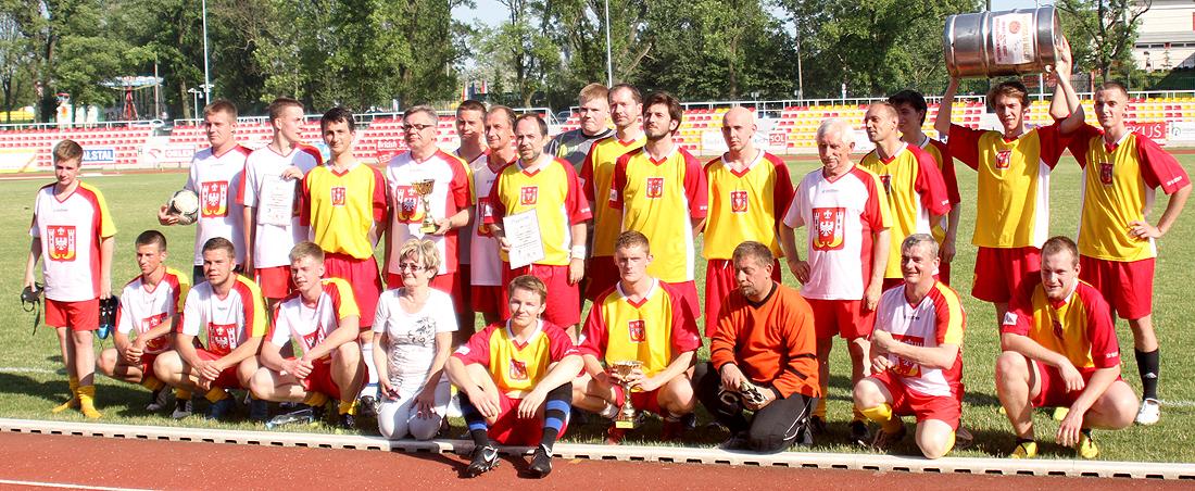 Pojedynek piłkarski Mieszkańcy - Radni 6:2