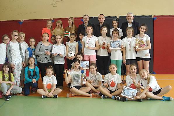 Czwórkowy volley cup 2014 w SP 4