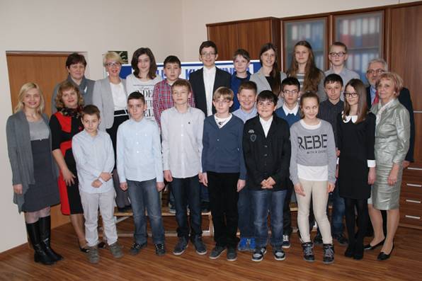 W SP nr 4 aż 19 laureatów oraz 8 finalistów konkursów przedmiotowych