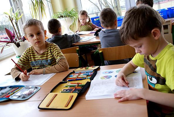 W szkołach podstawowych trwają zapisy do pierwszych klas