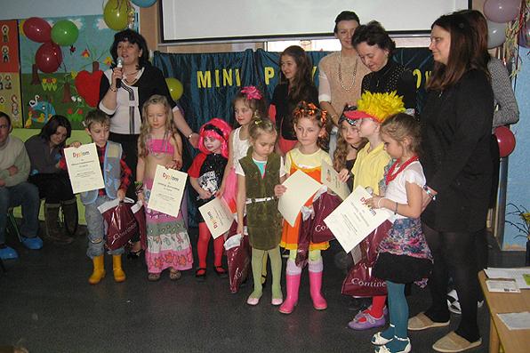 Mini Playback Show w Przedszkolu nr 14