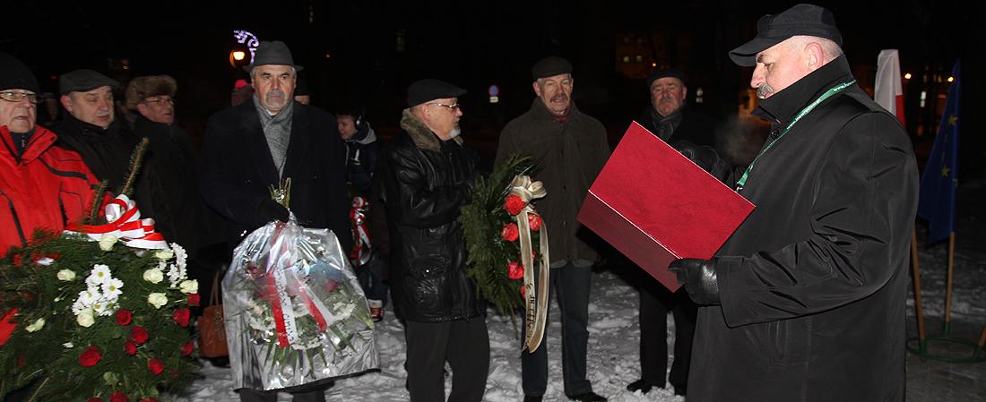 Pod Pomnikiem Wdzięczności temeperatura się podniosła