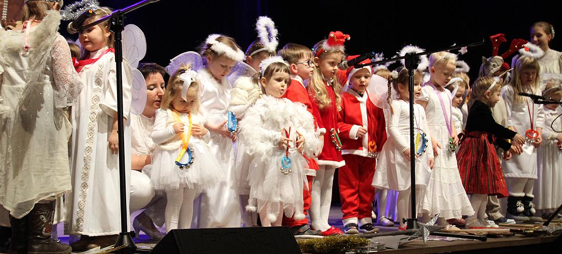 Zabrzmiało hej kolęda, kolęda... w inowrocławskim teatrze (TV)