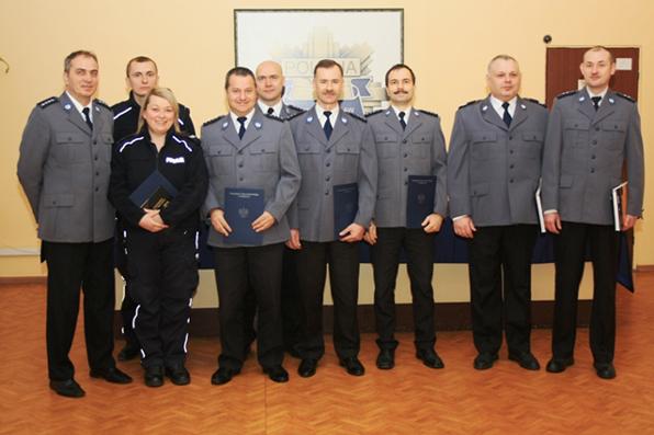 Wyróżnienia dla policjantów i nowy radiowóz 