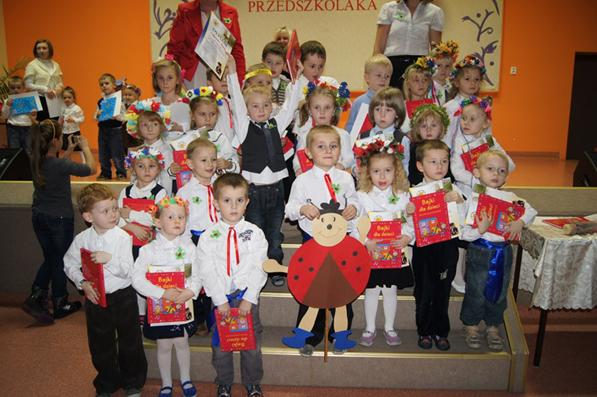 Najmłodsze dzieci przyjęte do społeczności SP 9