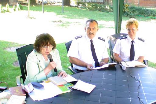 Policjanci także publicznie czytali dzieła Fredry 