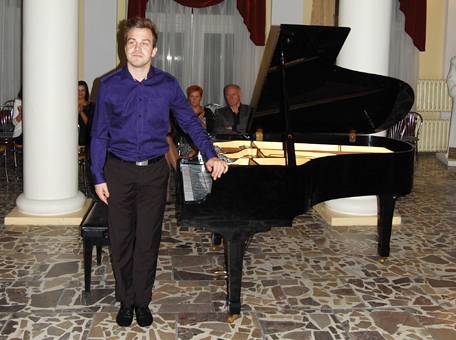 Koncertował wirtuoz pianina