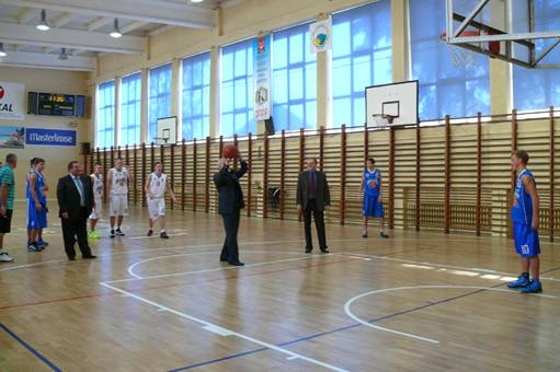 Nowy parkiet popularnego „Kaspra”