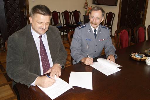 By wspólnie poprawiać bezpieczeństwo  