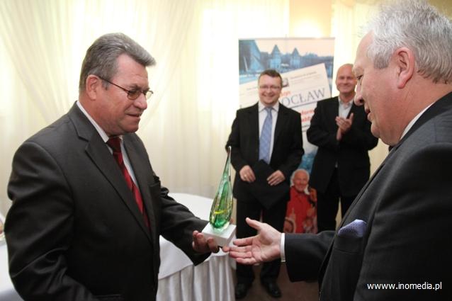Odebrali statuetki dla ludzi roku