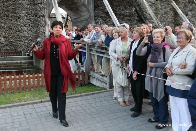 Pod tężnią zabrzmiały orkiestry dęte (TV)