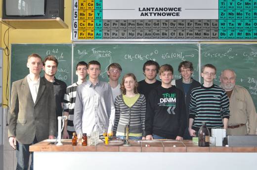 Sukcesy chemiczne uczniów „Kaspra”