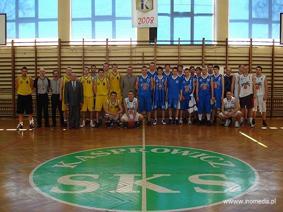 Wielkanocna koszykówka w Kasprowiczu