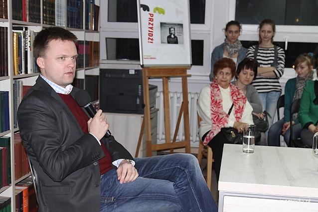 Szymon Hołownia spotkał sie z czytelnikami