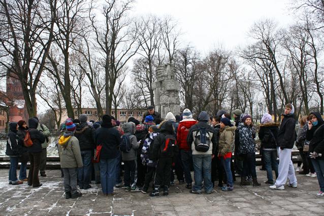 Odbył się XIII Nocny Marsz Szlakiem Powstania Wielkopolskiego