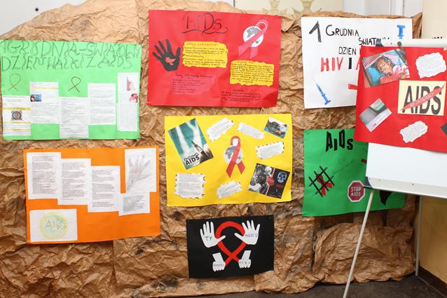 Światowy Dzień Walki z AIDS w Gimnazjum nr 1