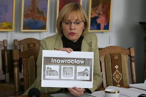 Nowe tablice na rogatkach miasta