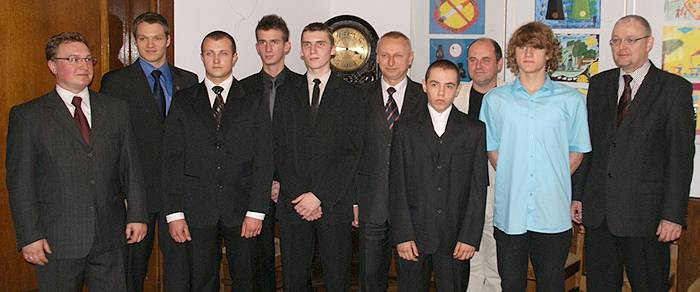 Prezydent wręczył stypendia sportowe