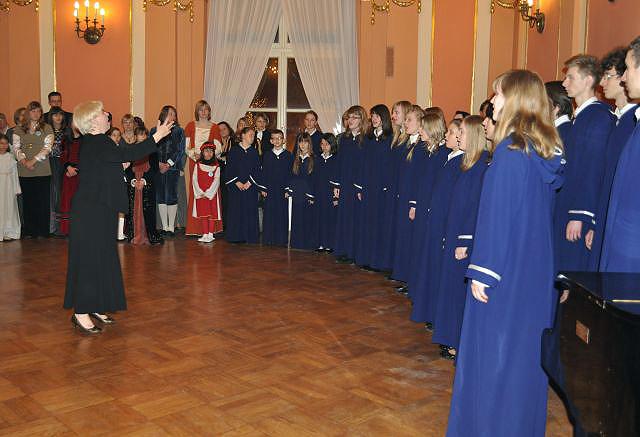 Brązowa Harfa Eola dla inowrocławskiego chóru