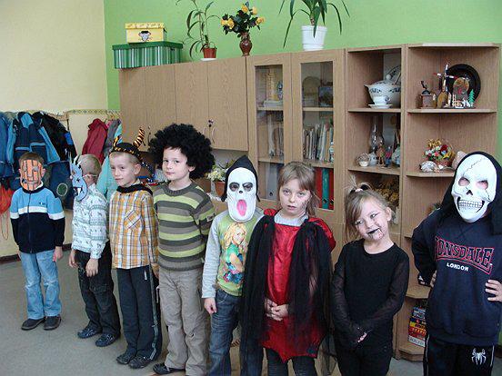 Zapoznali się z obyczajem Halloween