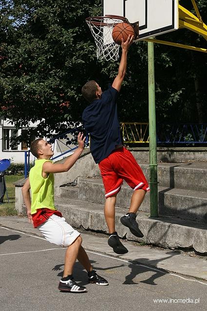 Rąbin Bombi najlepszy w kosza