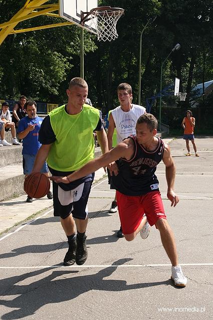 Zagrali w kosza 