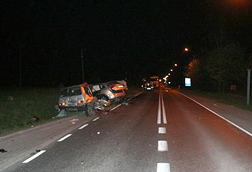 Policjant zatrzymał pijanego sprawcę wypadku