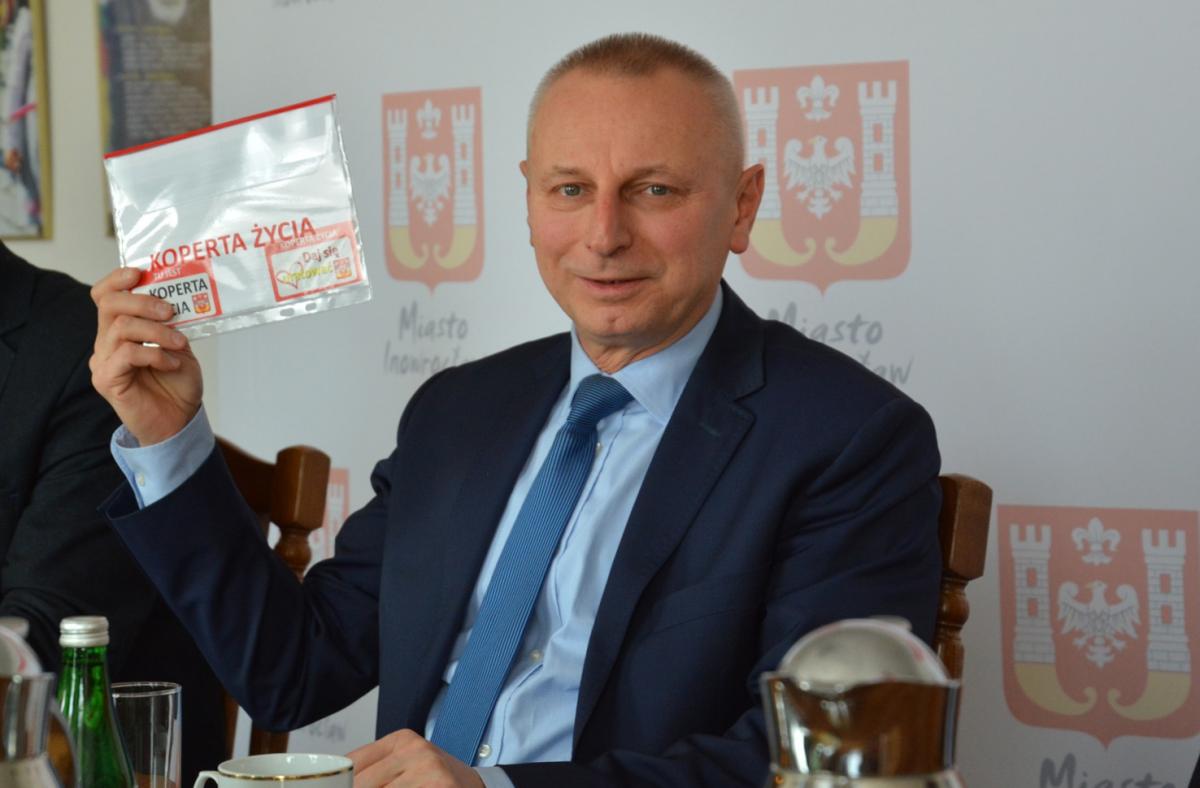 Tysiące kopert życia „czuwa” nad bezpieczeństwem inowrocławian