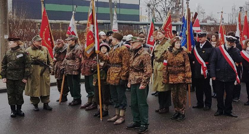 Delegacja I LO na pogrzebie komandorów