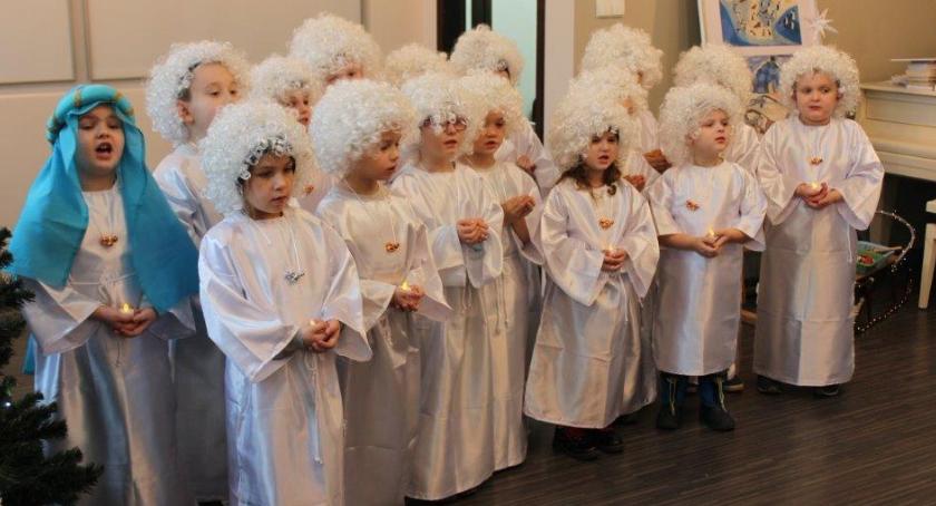 Kolędy i pastorałki zabrzmiały w bibliotece