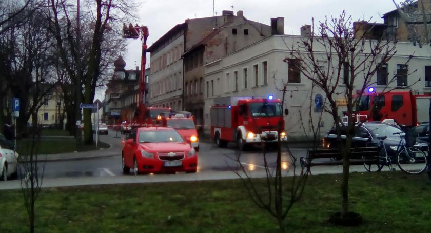Zawaliła się ściana kamienicy w centrum